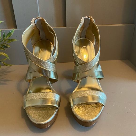 Coach Shoes | Size 6 - Picture 3 of 5